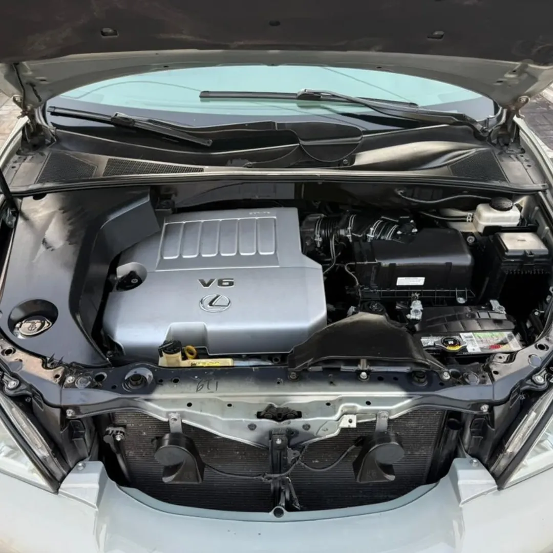 Luxury RX350: Full Option, Accident-Free