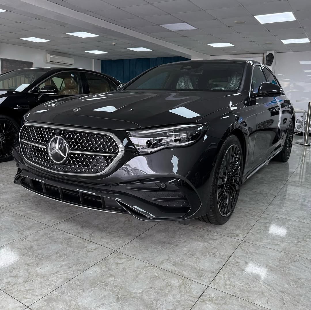 2024 Mercedes-Benz E300: Unmatched Luxury & Power