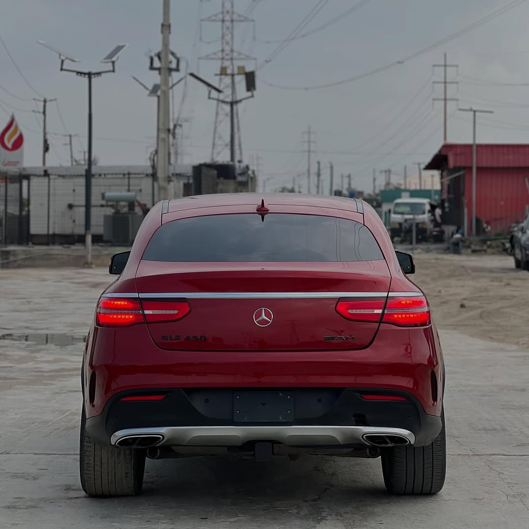 2016 Mercedes GLE460: Red on Black, Pano & 360 Cam
