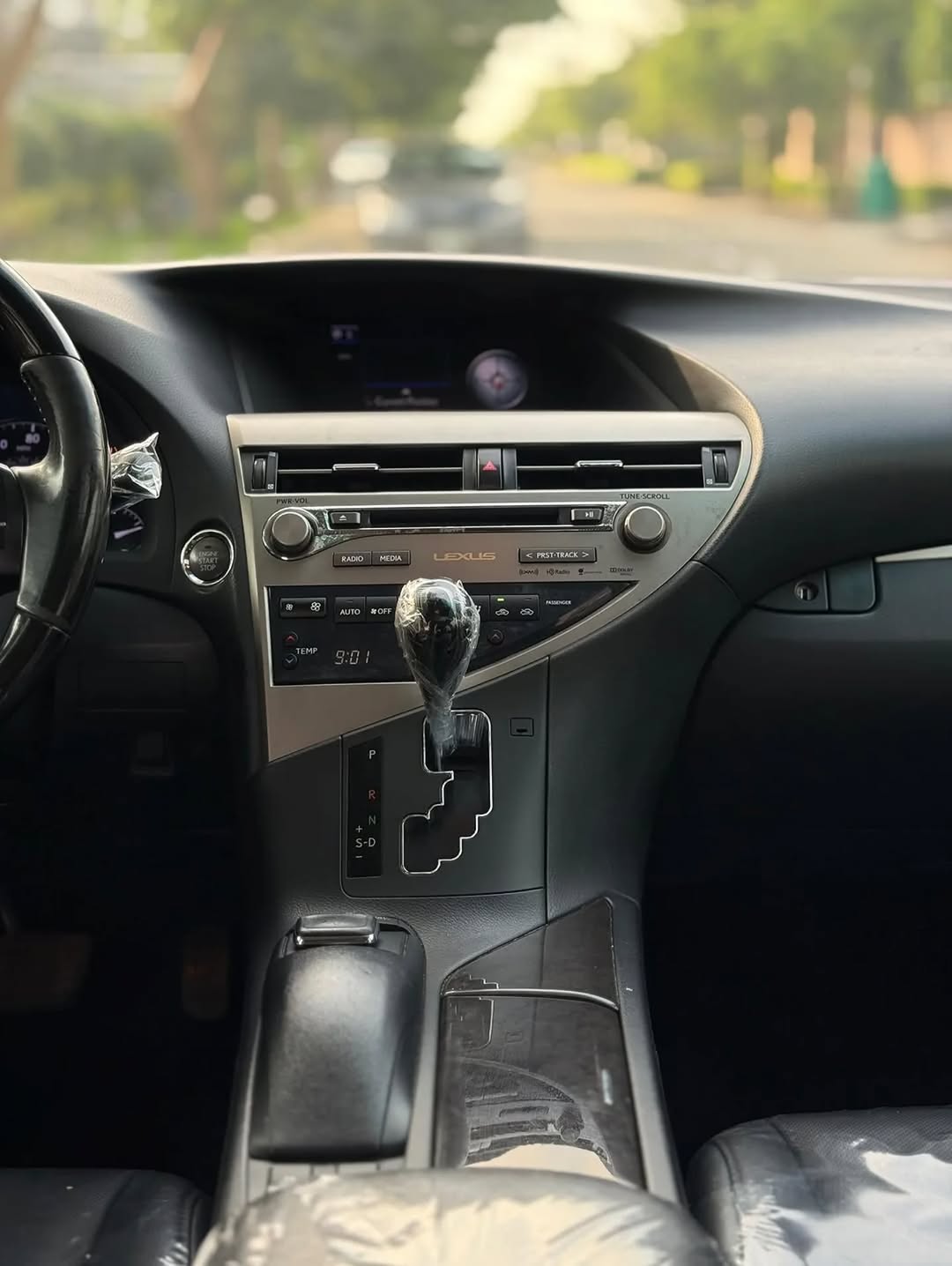 Luxury SUV, Flawless & Ready to Drive