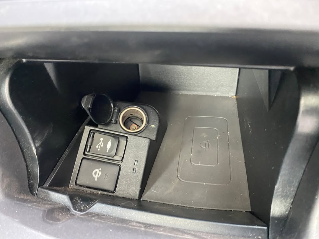 2015 Camry XLE: Fully Paid Customs, Ready to Drive