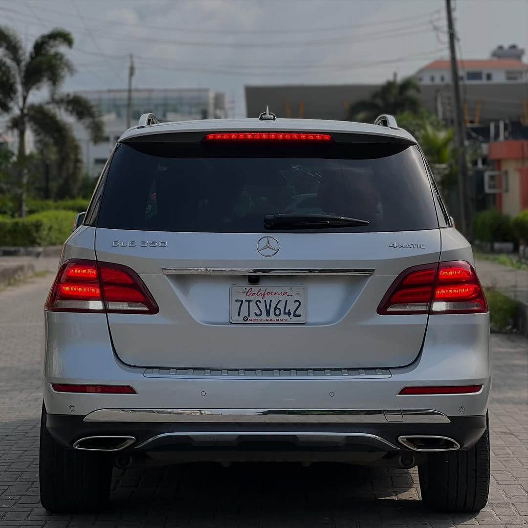 2016 Mercedes GLE350: Pano Roof & 360 Cam