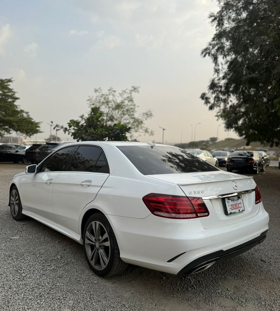 Unregistered 2015 E350: Keyless Luxury, 18M