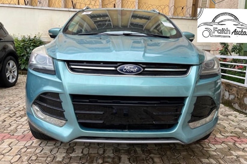 2014 Ford Escape Titanium: Luxury SUV, Unbeatable Price