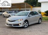 Unbeatable Price: Toyota Camry SE