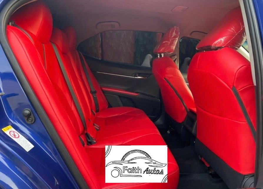 Unbeatable 2018 Camry LE: Style & Value!