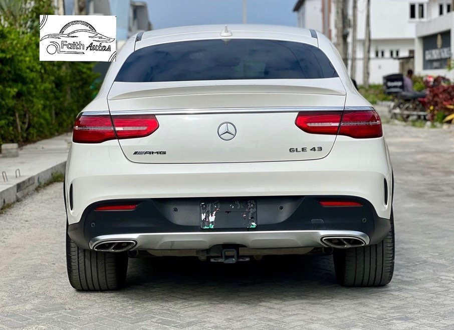 Unleash Power: 2018 Mercedes-AMG GLE43