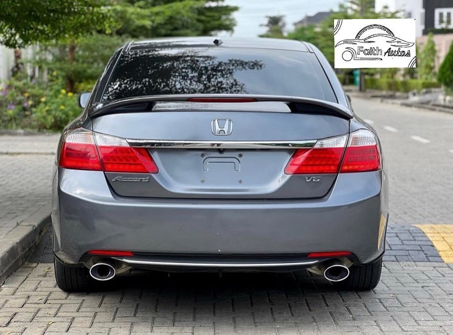 2015 Honda Accord EX-L: Luxury Meets Value