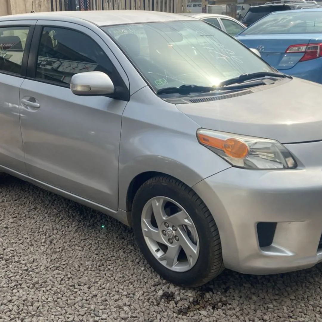 Unbeatable 2010 Scion: Luxury & Tech for #11.8M