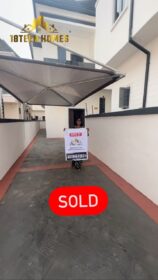 3269432545190906816_preview