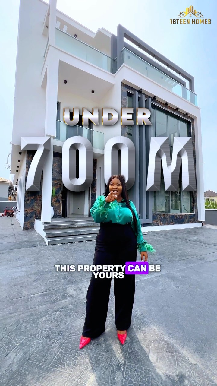 Sleek 5-Bedroom Duplex with Cinema & Pool in Ikota