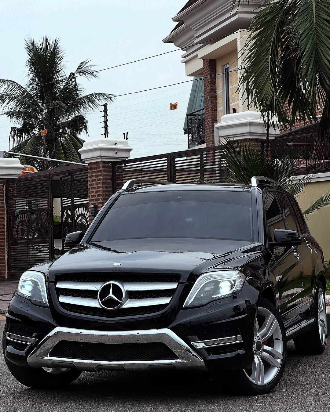 2014 Mercedes GLK 350: Sharp, Loaded & Perfect