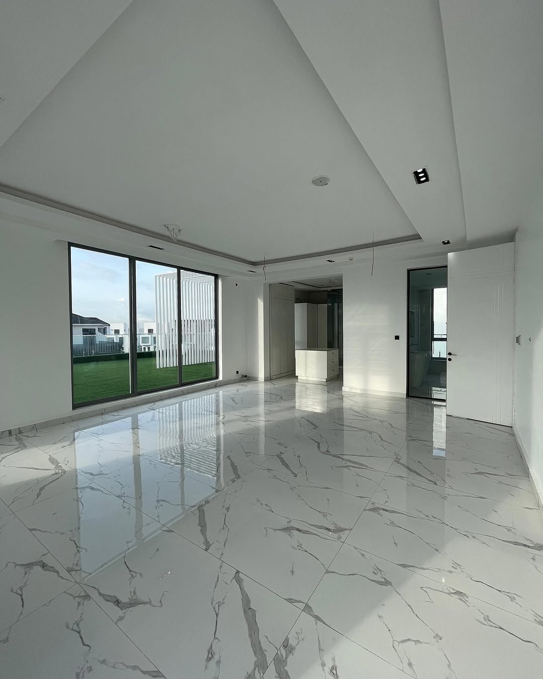 Osapa’s Ultimate Smart Estate: 5BR Haven with Cinema & Pool