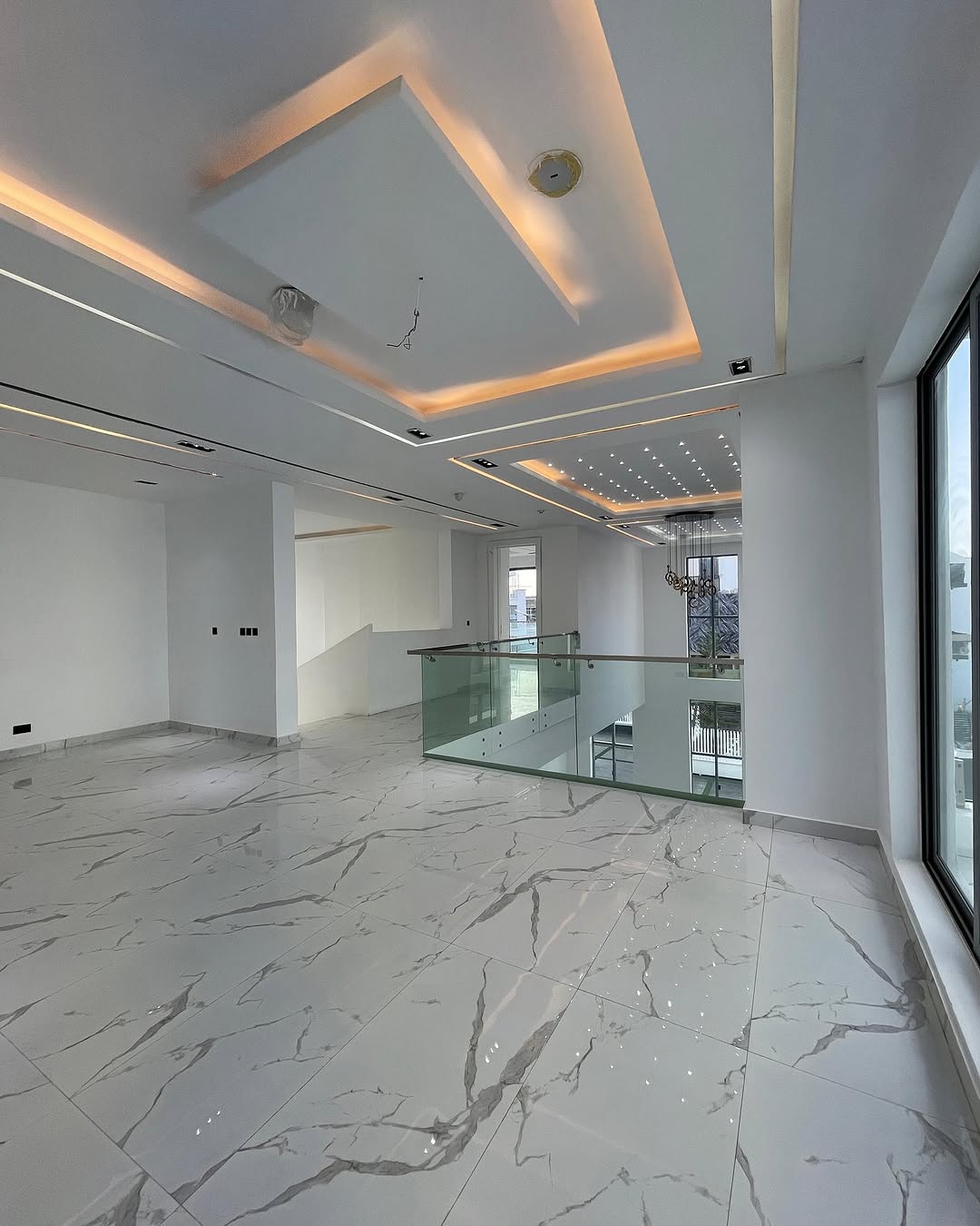 Osapa’s Ultimate Smart Estate: 5BR Haven with Cinema & Pool