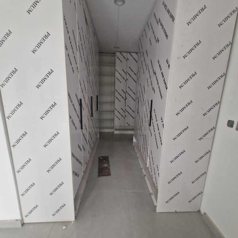 Ultimate Ikoyi Smart Estate: Pool, Gym & 6-Bed Luxury