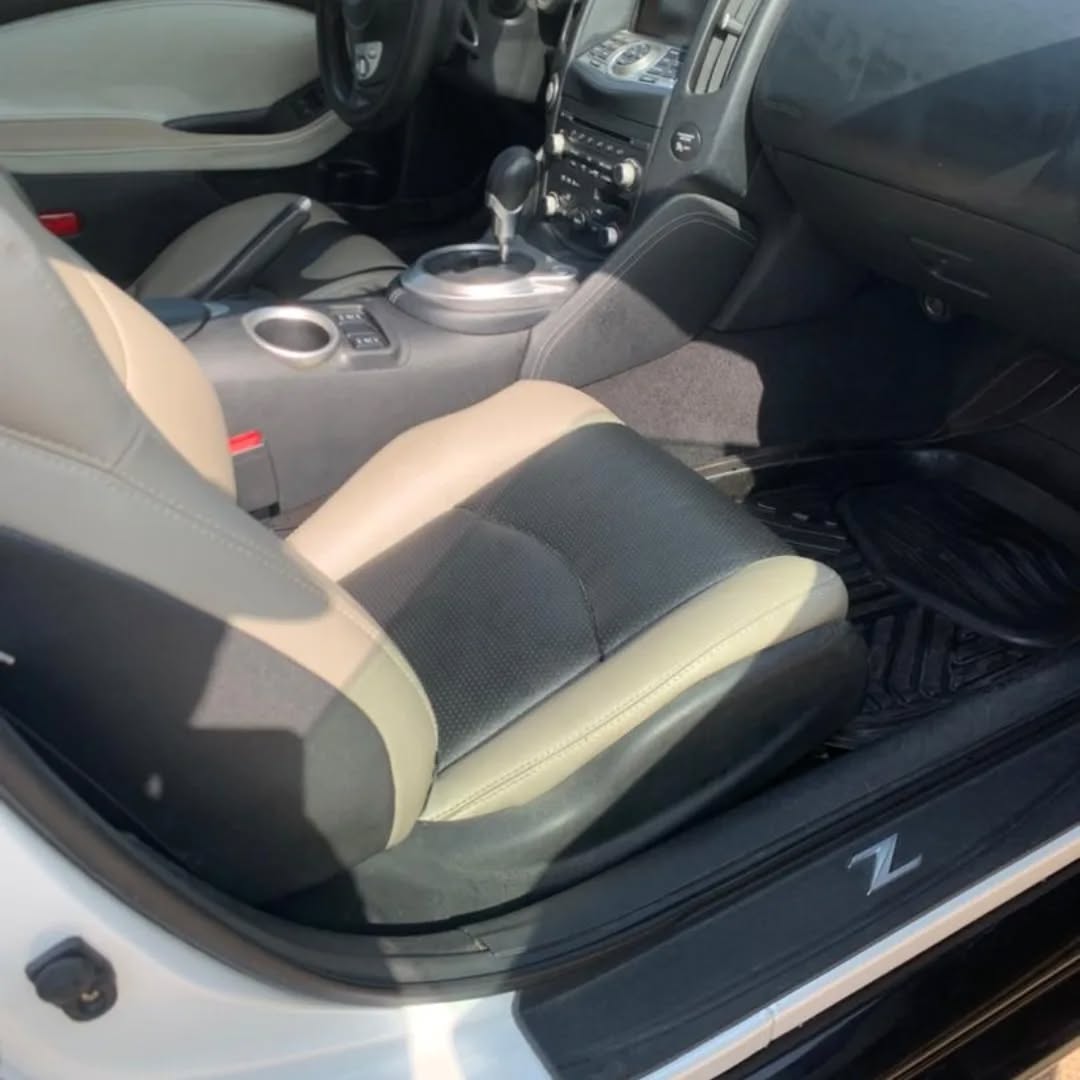 Flawless 2010 Nissan 370Z: Duty-Paid & Keyless