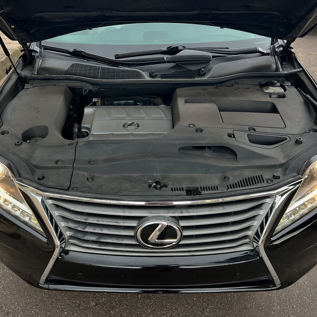 Flawless 2013 Lexus RX350: Luxury & Tech for #26M
