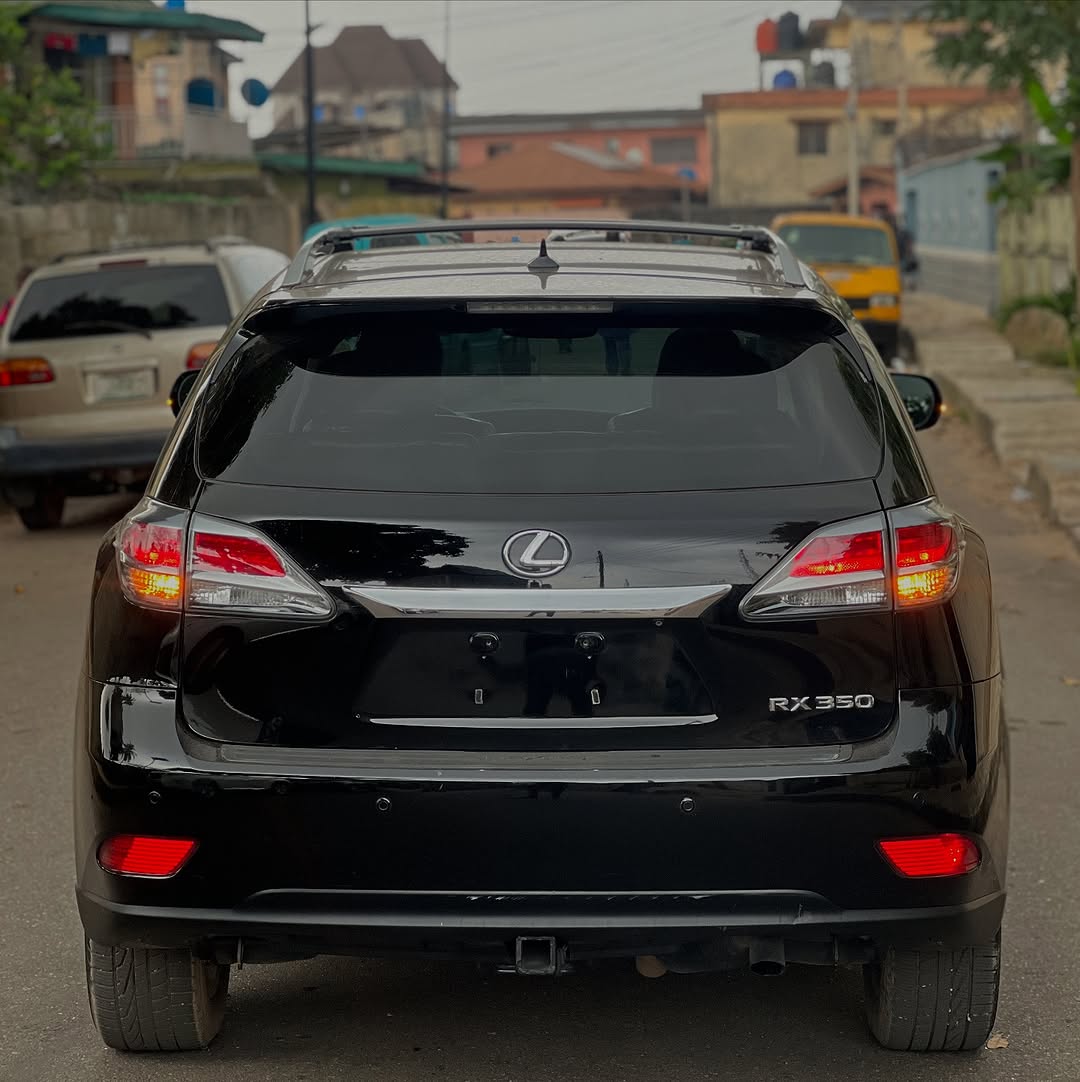 Flawless 2013 Lexus RX350: Luxury & Tech for #26M