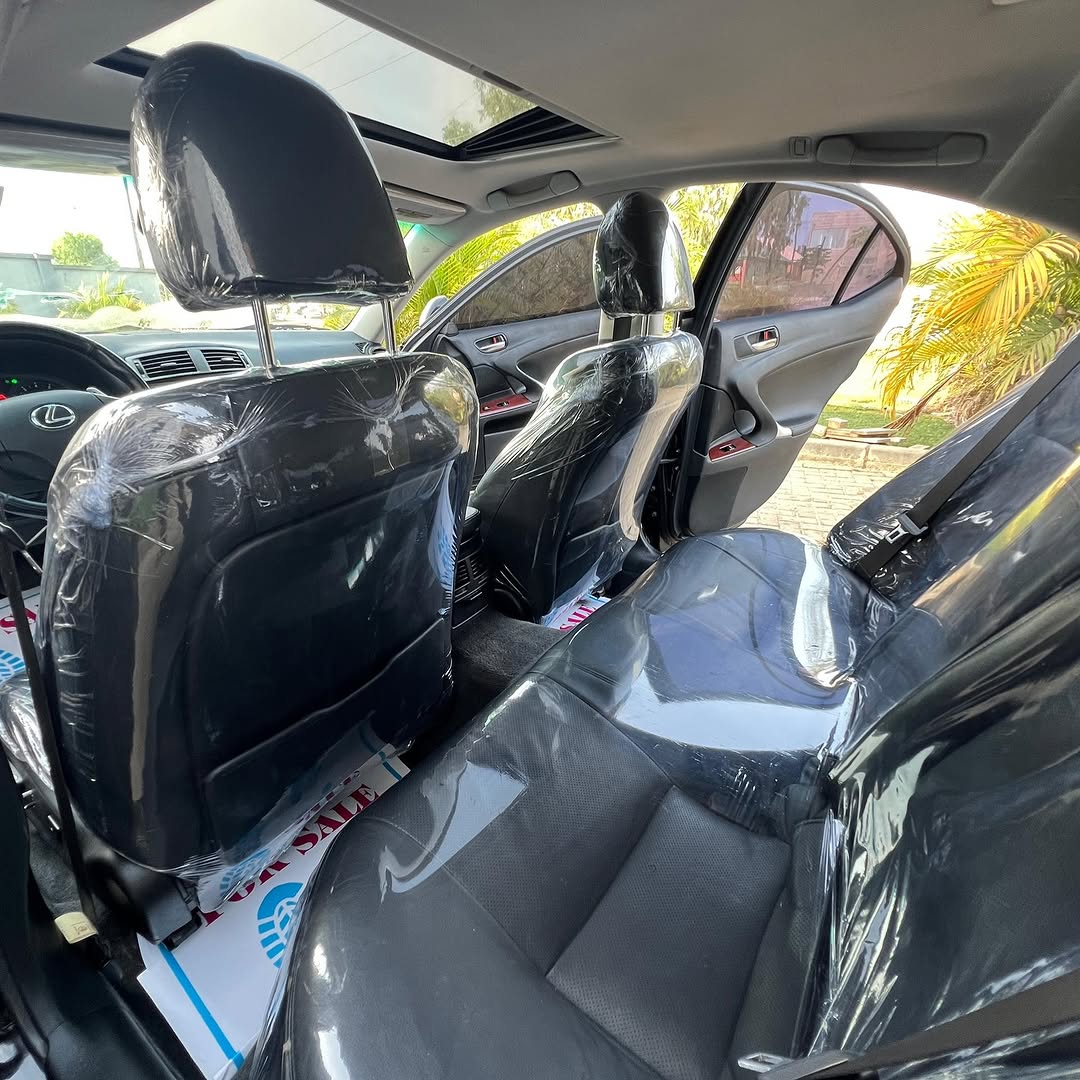 2008 Lexus IS350: 2022 Facelift, Accident-Free