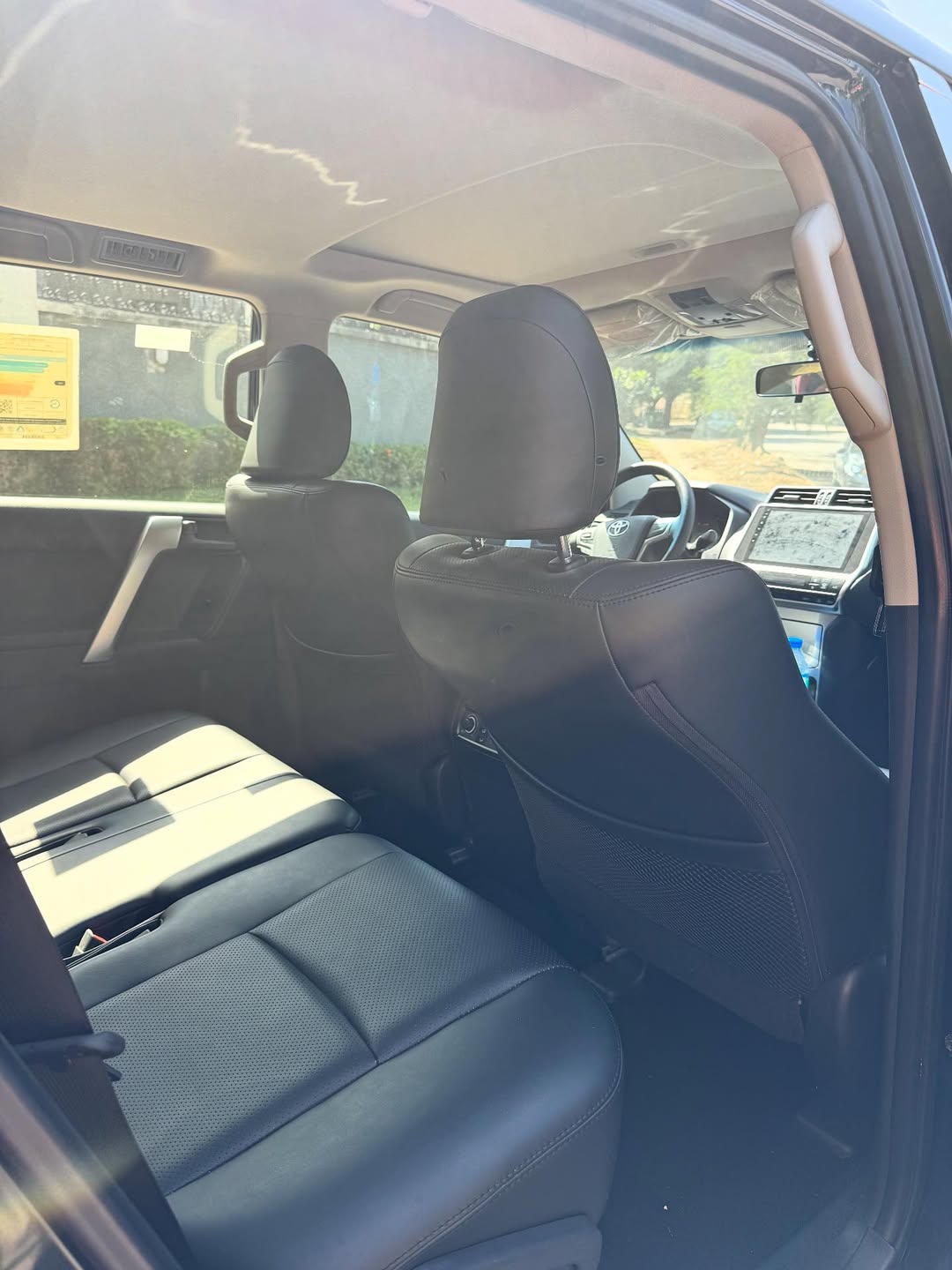 Unbeatable 2023 Prado VXR: Luxury & Power