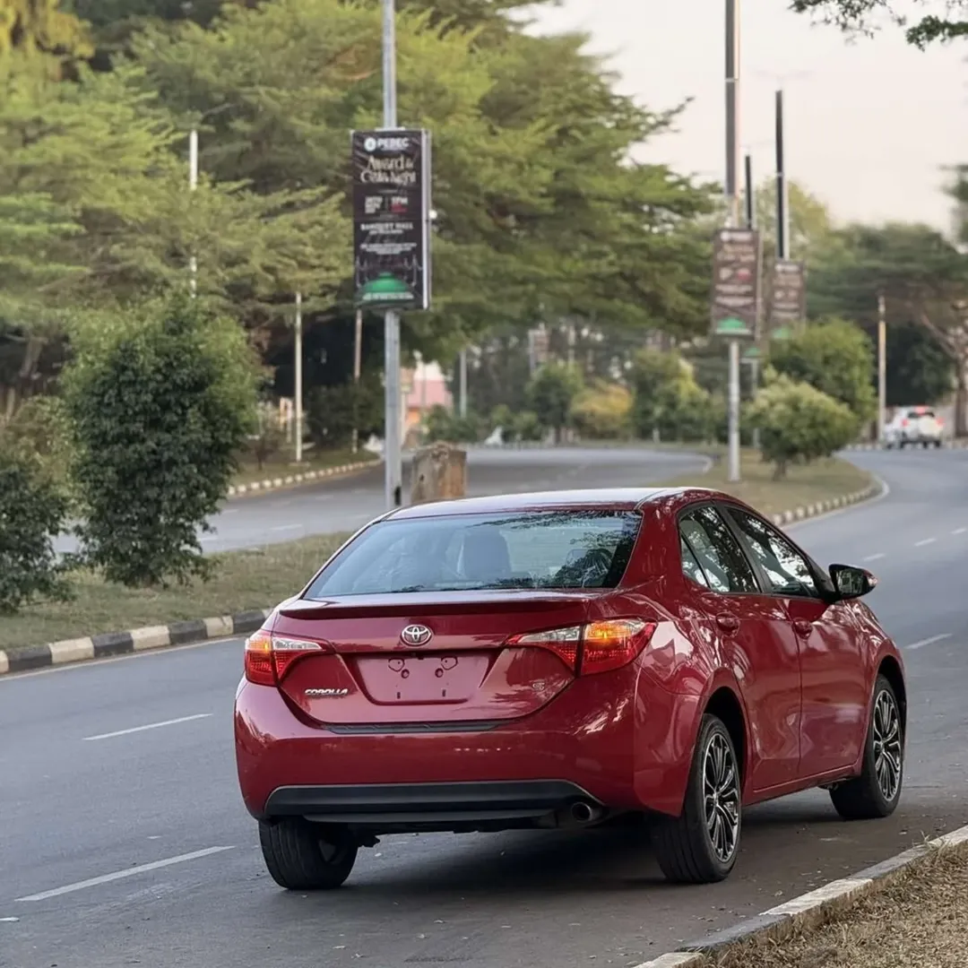 2015 Toyota Corolla Sport: Super Clean & Duty-Paid