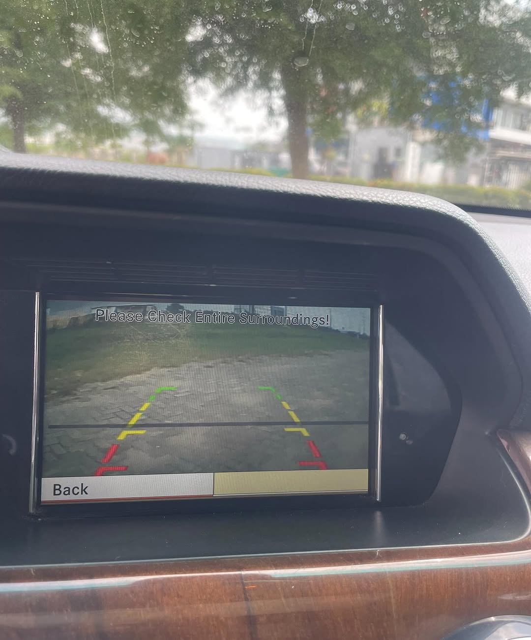 Luxury 2013 GLK350: Panoramic Sunroof & 4Matic