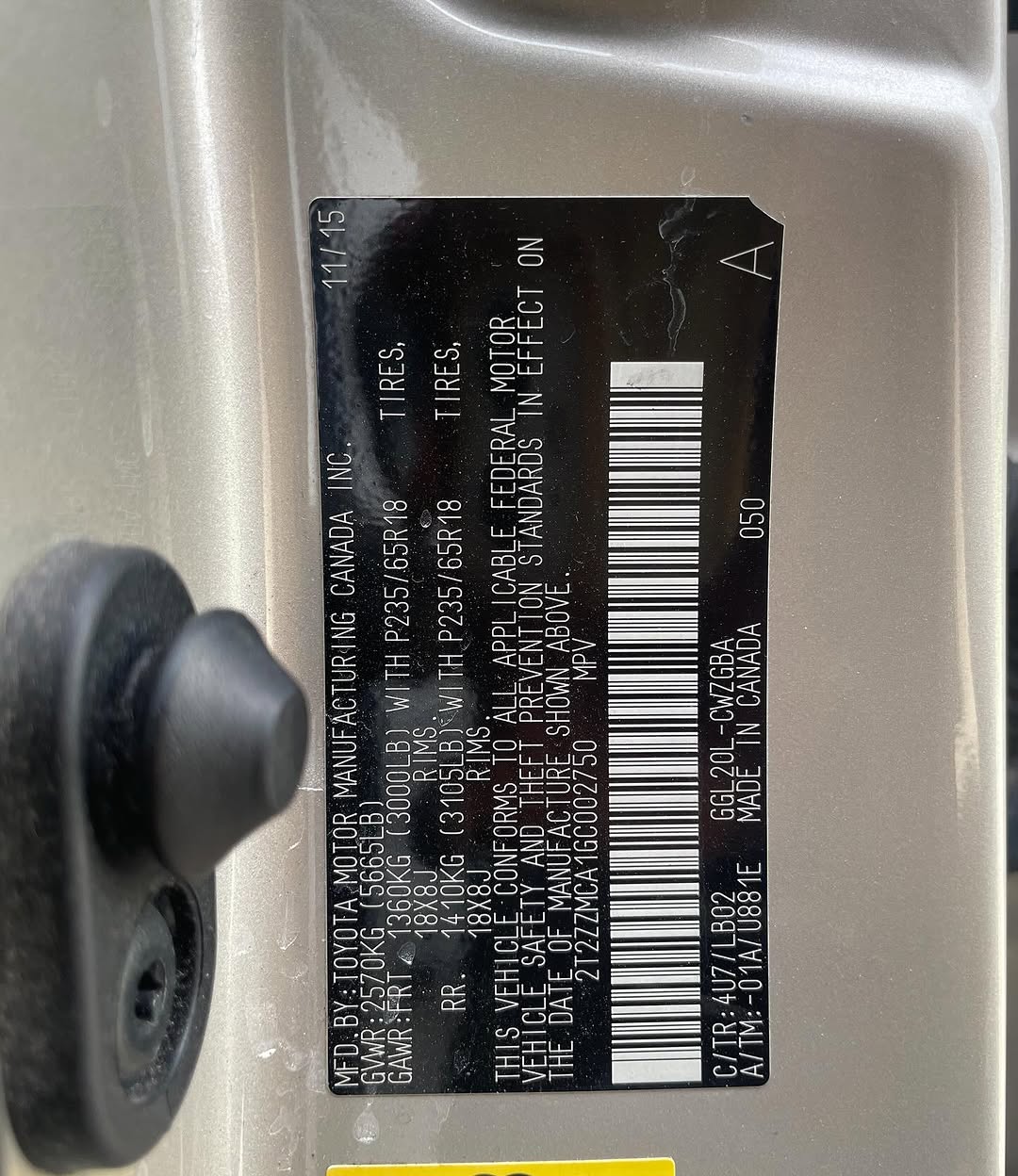 Luxury Lexus RX350: Sunroof & Safety Tech