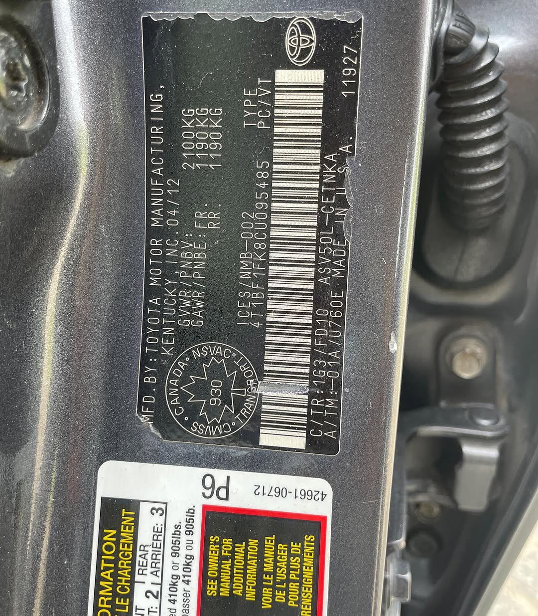 2012 Toyota Camry LE: Reliable Luxury, Just 10.5M