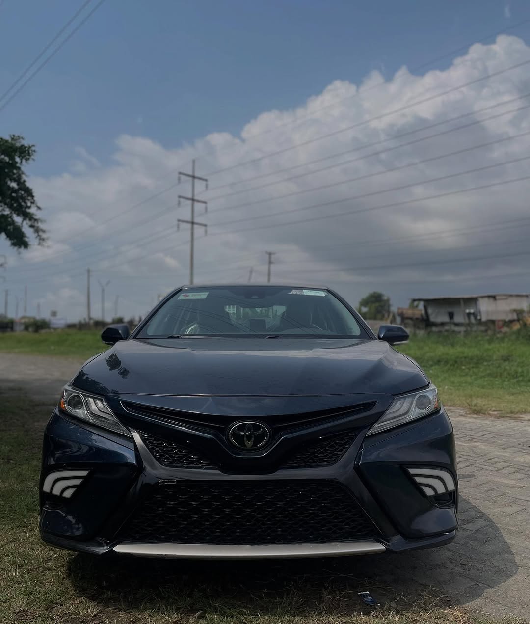2020 Toyota Camry XSE: Panoramic Sunroof & Luxury