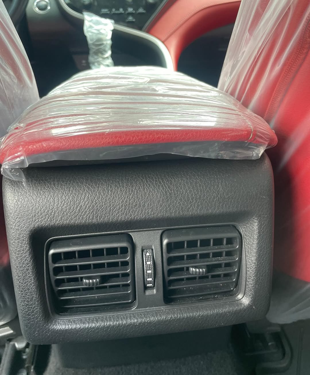 2020 Camry XSE: Panoramic Sunroof & Premium Tech