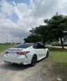 2020 Camry XSE: Panoramic Sunroof & Premium Tech