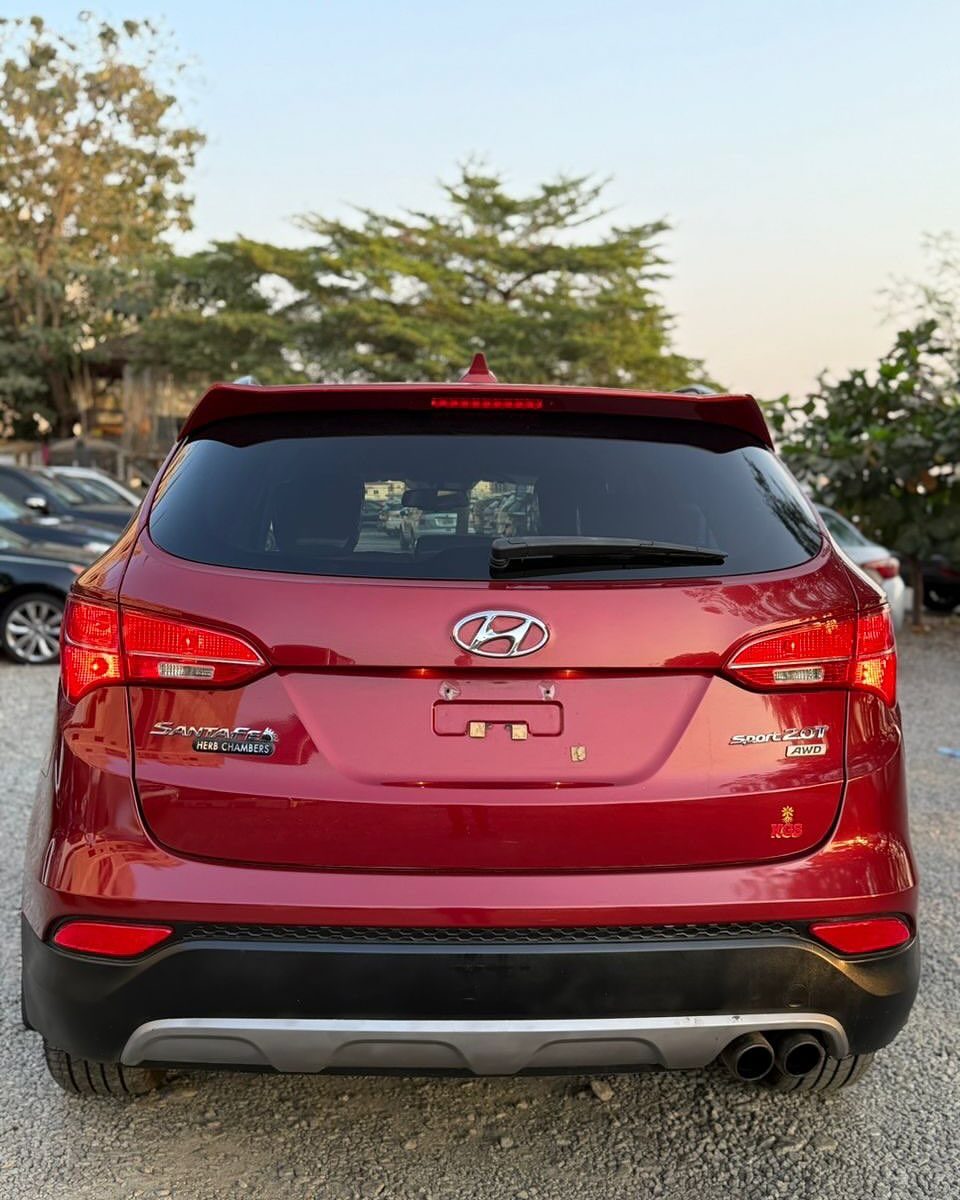 2013 Hyundai Santa Fe: Low Miles, Duty-Cleared & Ready