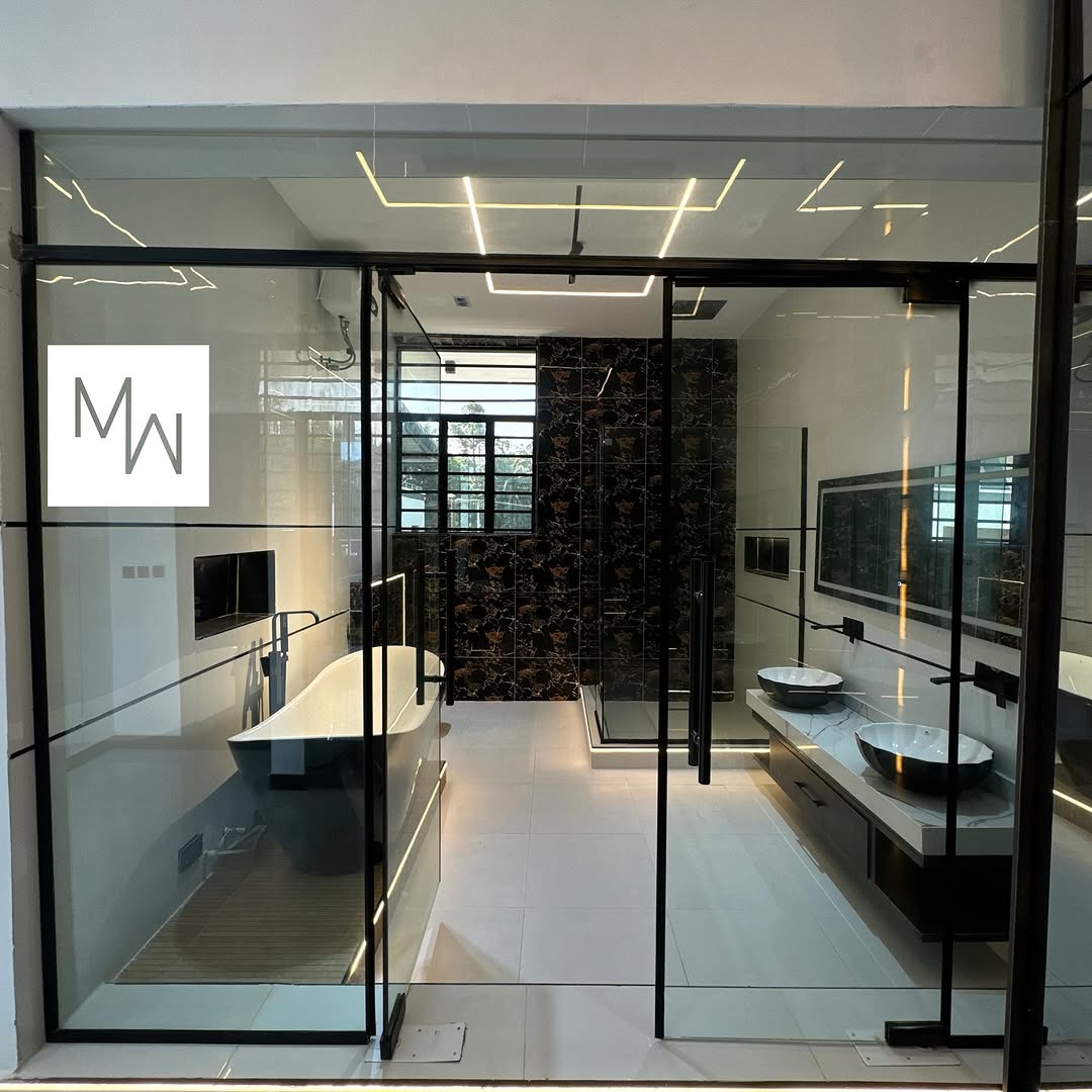 Luxury 5BR with Cinema, Gym & Pool