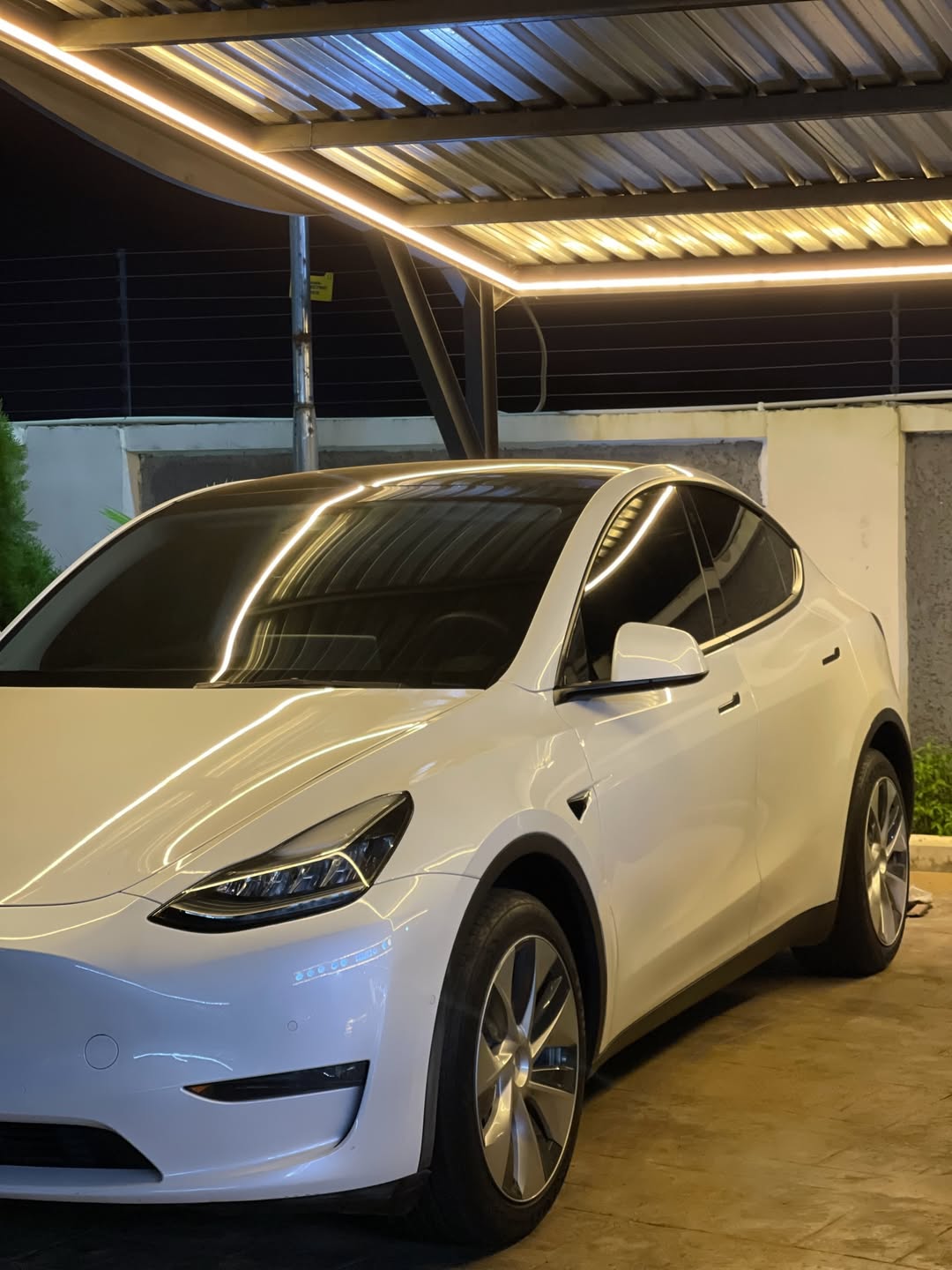 Premium Camry, Unbeatable Price