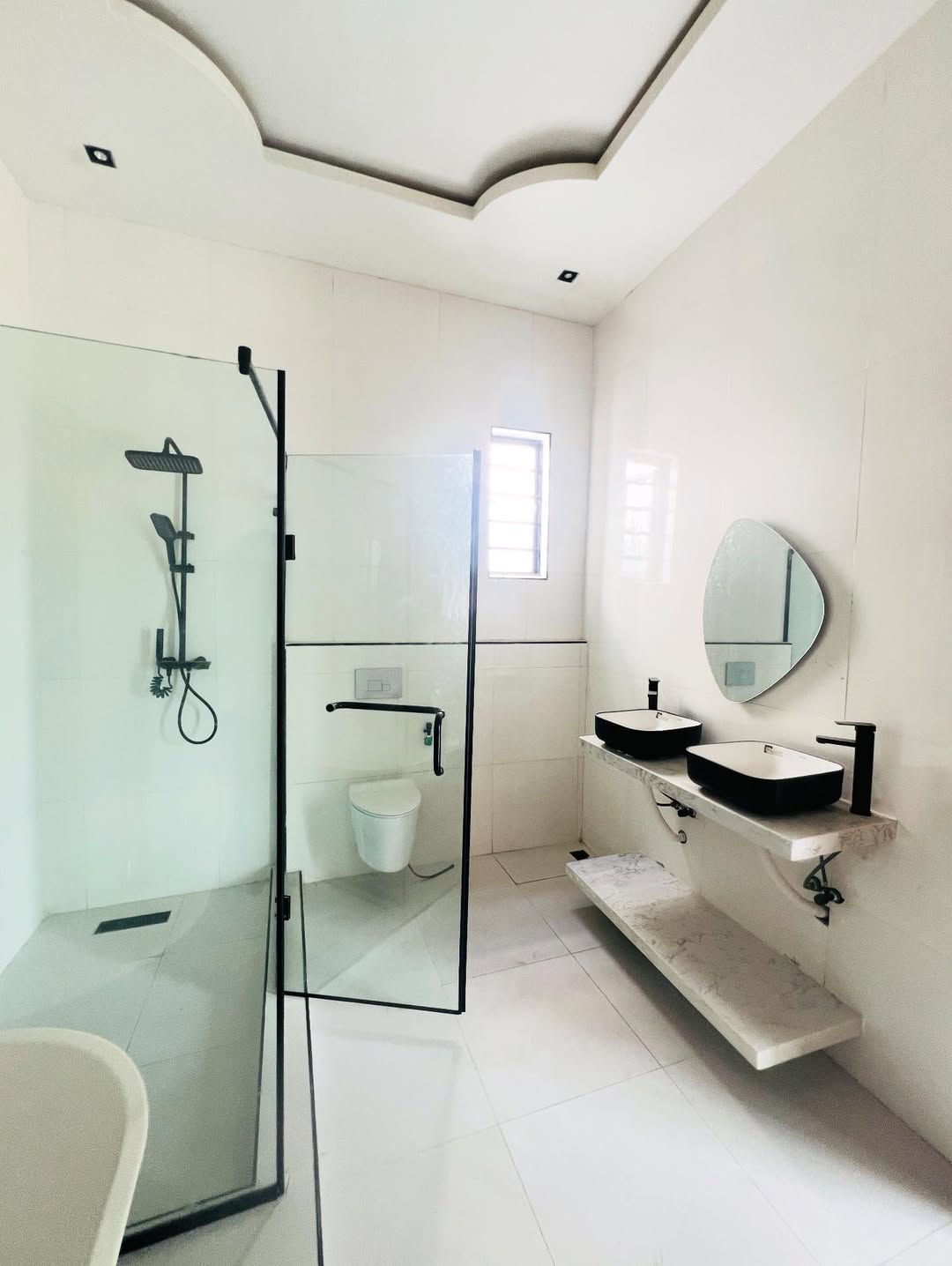 Lagos Luxury: Secure 4-Bed Duplex in Ajah Estate