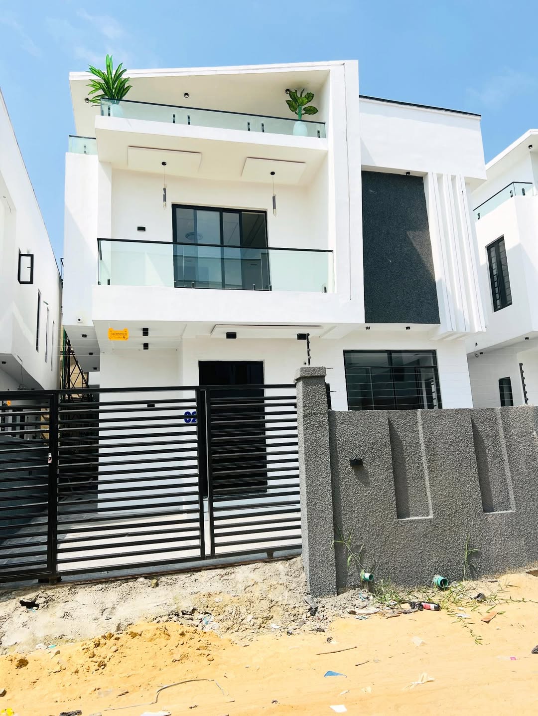 Lagos Luxury: Secure 4-Bed Duplex in Ajah Estate