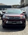 2017 Toyota Highlander XLE AWD: Luxury & Safety, Duty Paid
