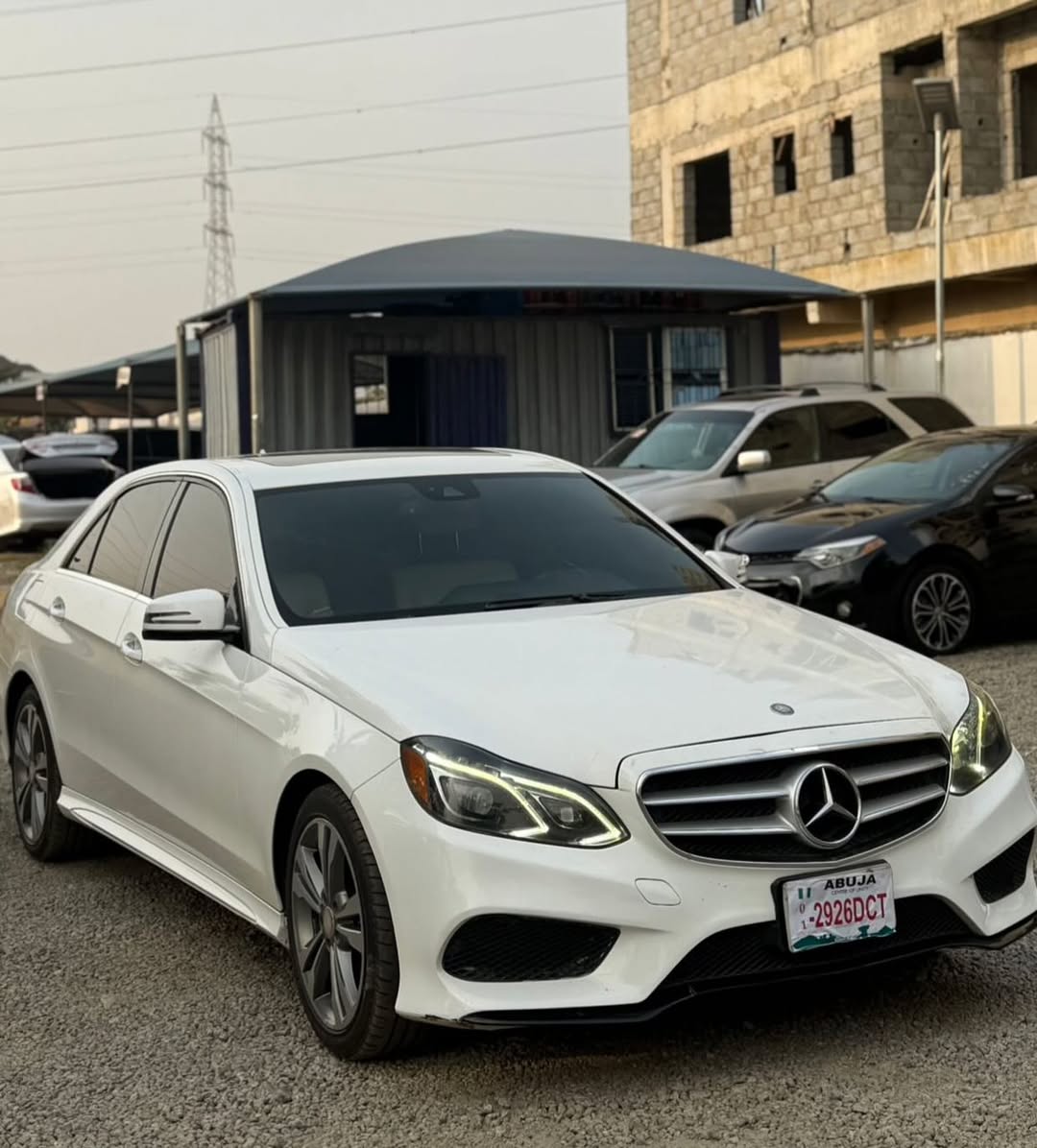 Unregistered 2015 E350: Keyless Luxury, 18M