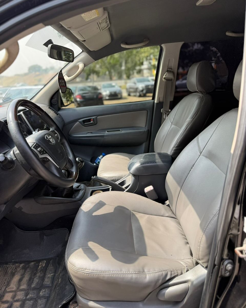 2015 Hilux: Adventure-Ready with Luxury Upgrades