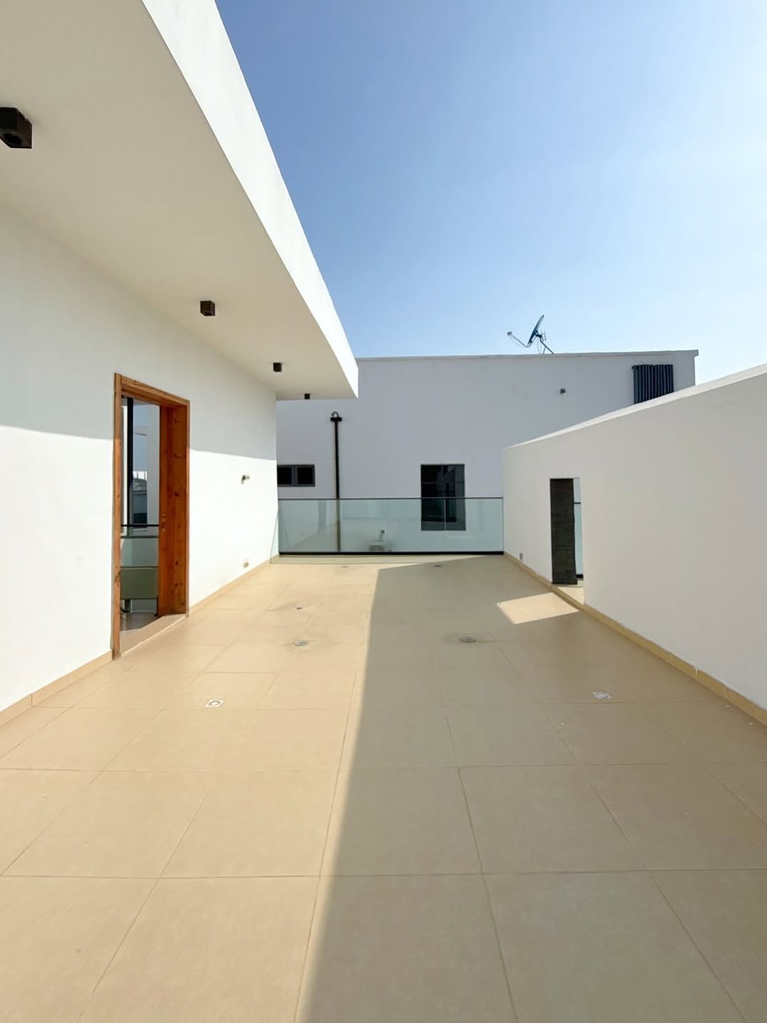 5-Bed Duplex with Pool & Cinema in Lekki