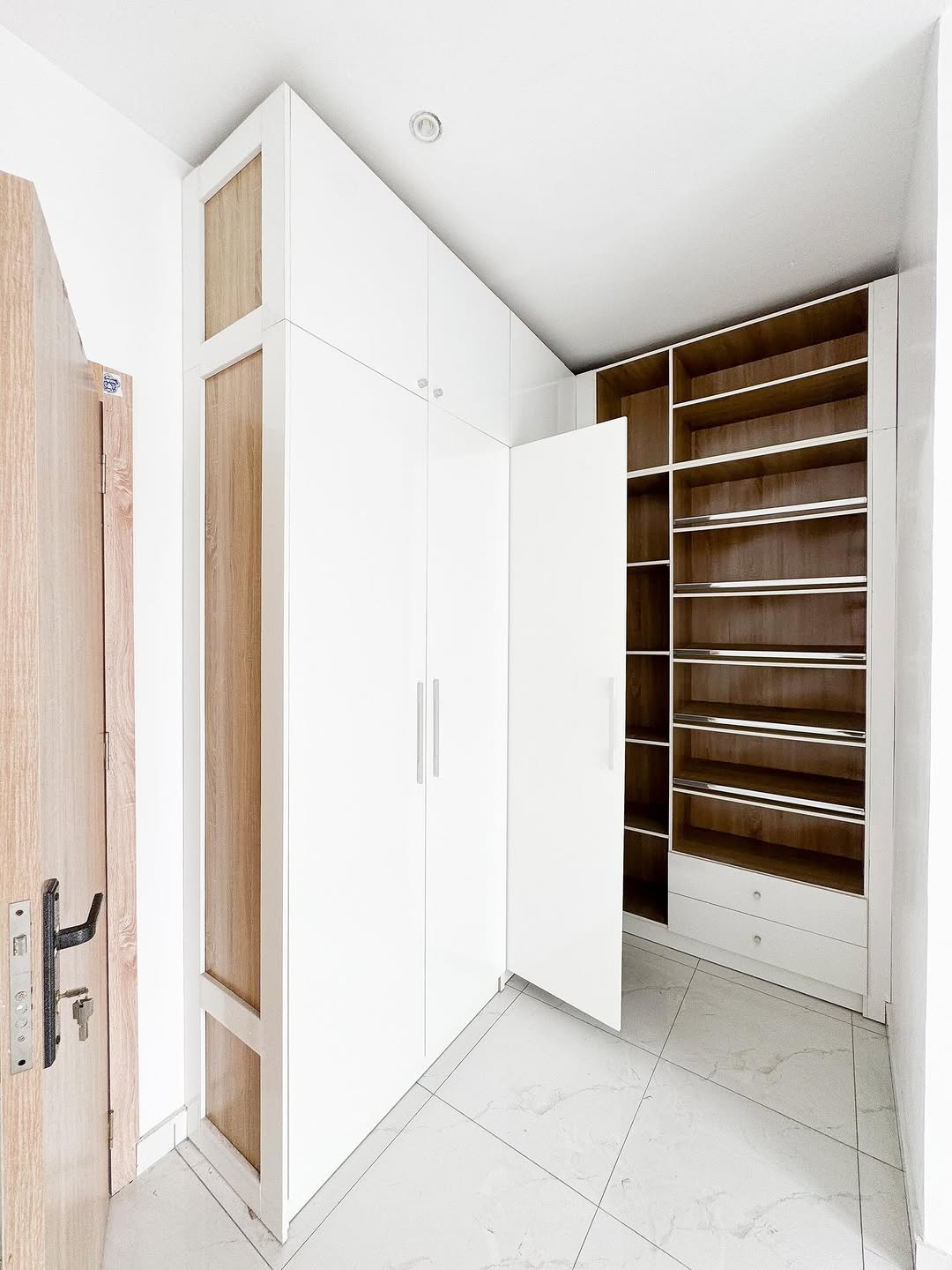 Serene 4-Bed Terrace Duplex in Chevron | Brand New & Fully Serviced