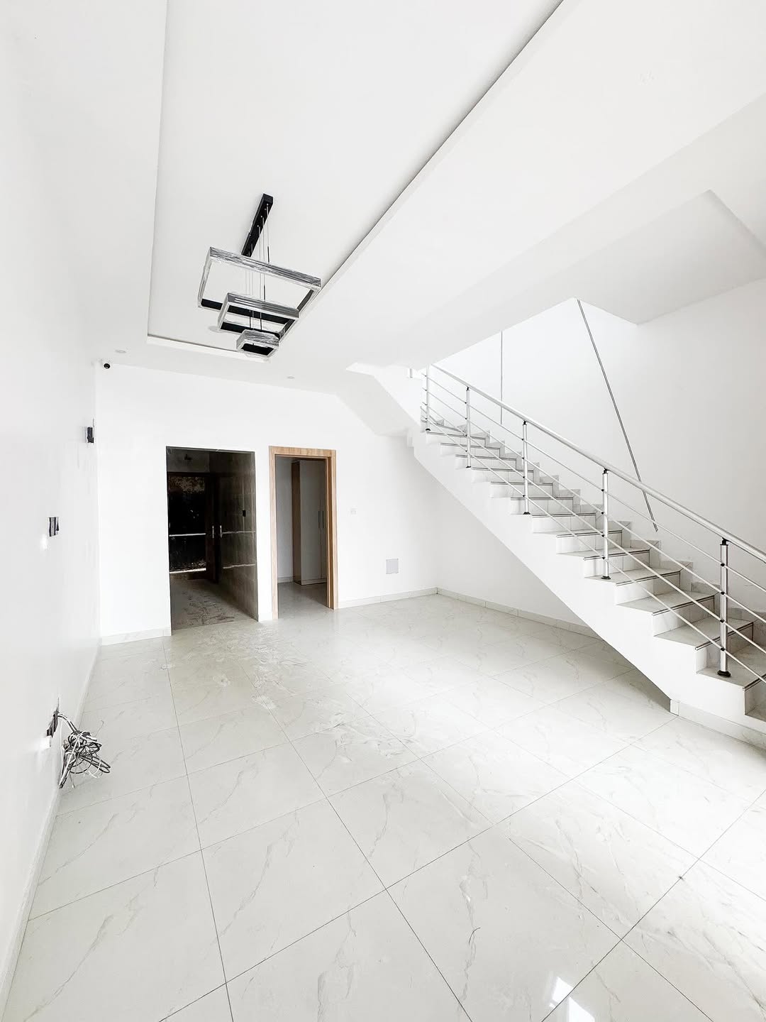 Serene 4-Bed Terrace Duplex in Chevron | Brand New & Fully Serviced