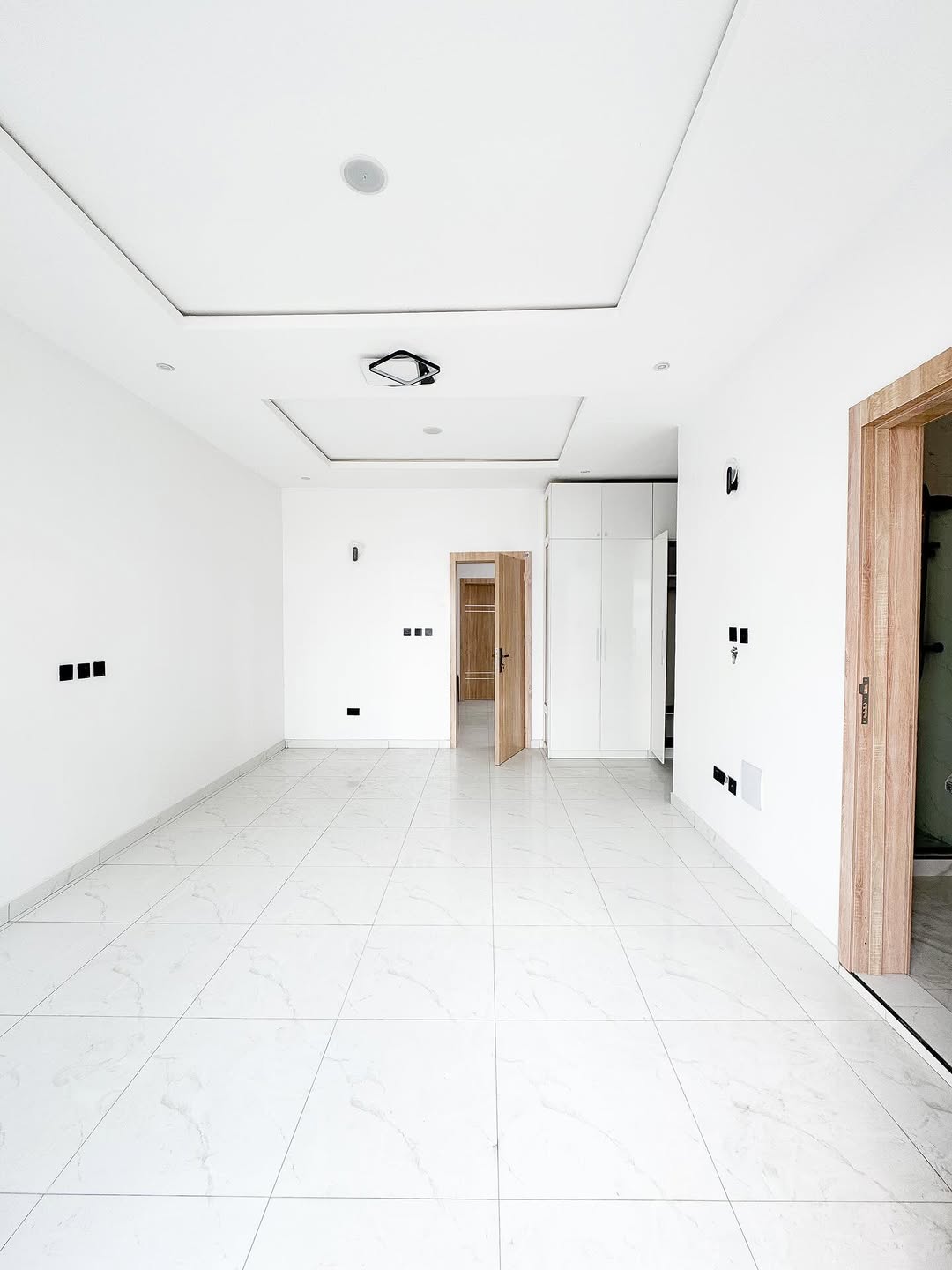 Serene 4-Bed Terrace Duplex in Chevron | Brand New & Fully Serviced