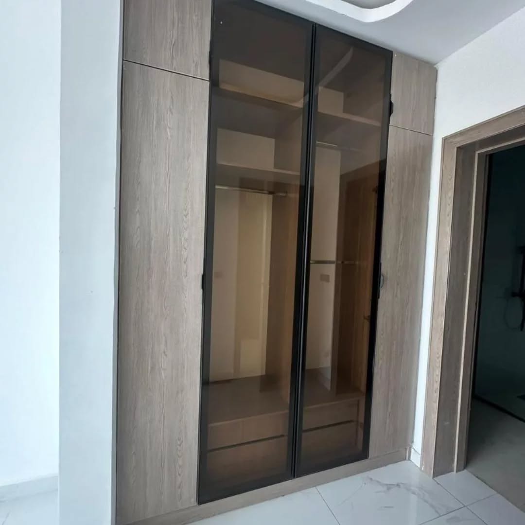 Lekki Phase 1 Gem: 2-Bed Luxury Apartment