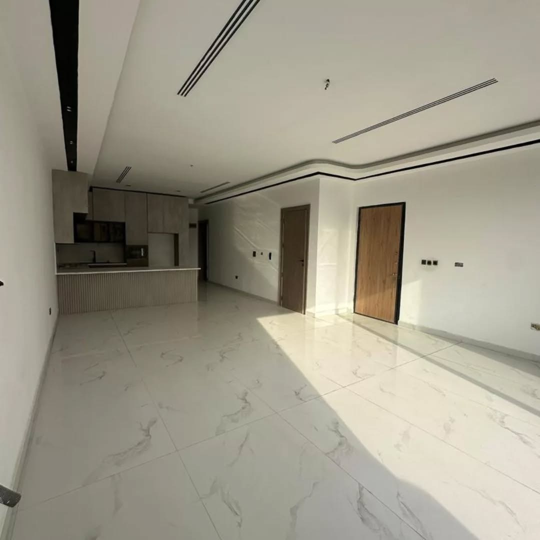 Lekki Phase 1 Gem: 2-Bed Luxury Apartment