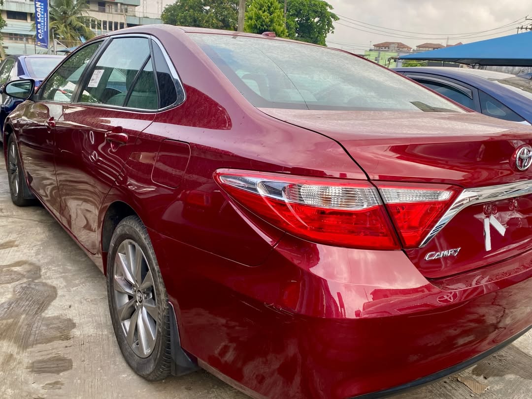 2015 Camry XLE: Fully Paid Customs, Ready to Drive
