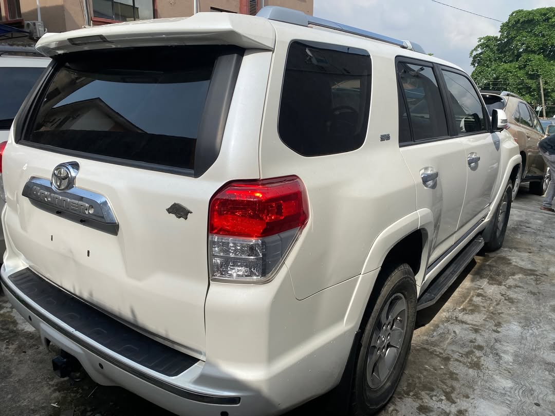 Unbeatable 2012 4Runner: V6 Power, Fully Paid Customs