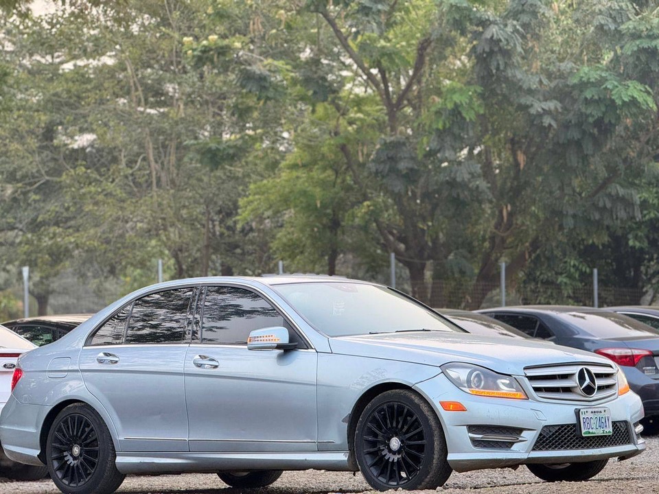 Luxury Redefined: 2013/14 Mercedes C300