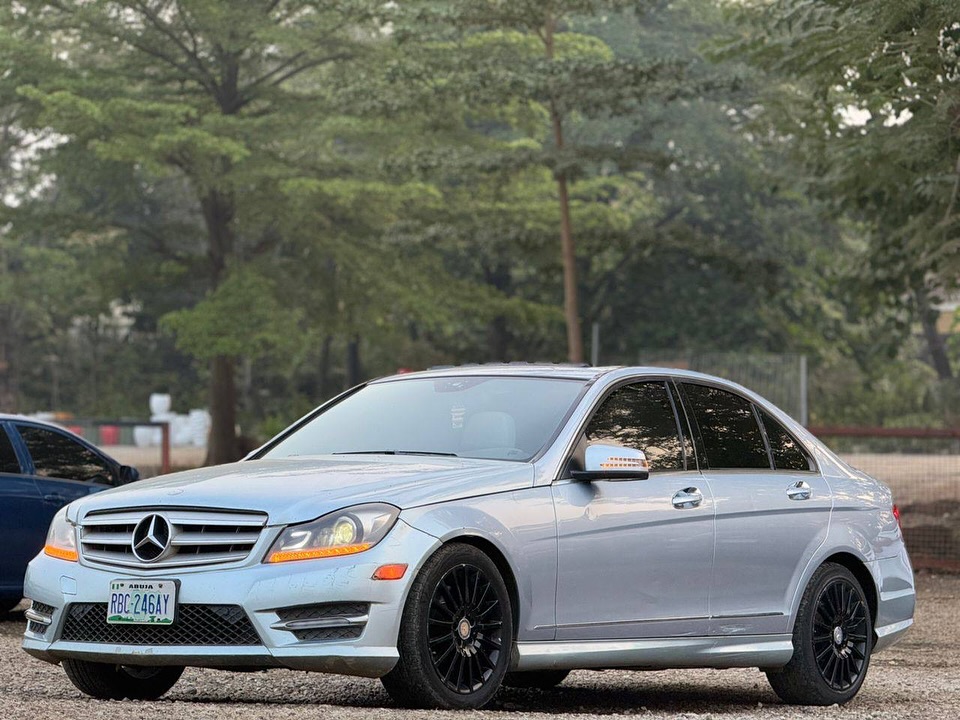Luxury Redefined: 2013/14 Mercedes C300