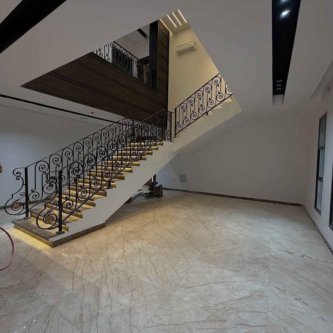 Opulent 7-Bed Maitama Mansion with Elevator & Pool